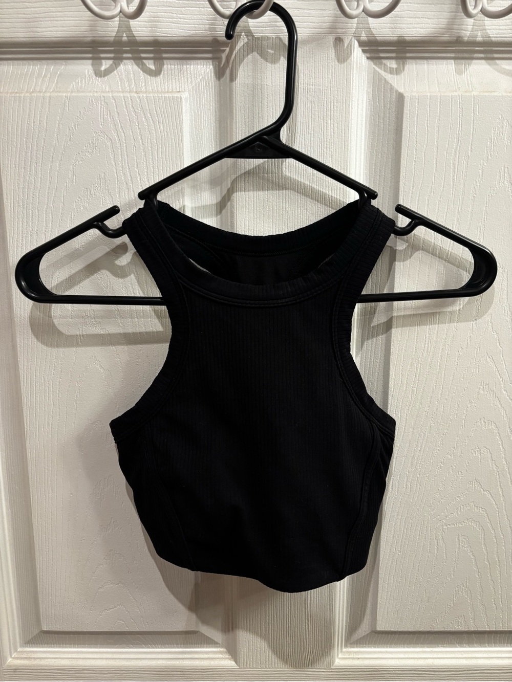 Lululemon black ribbed sports bra/top